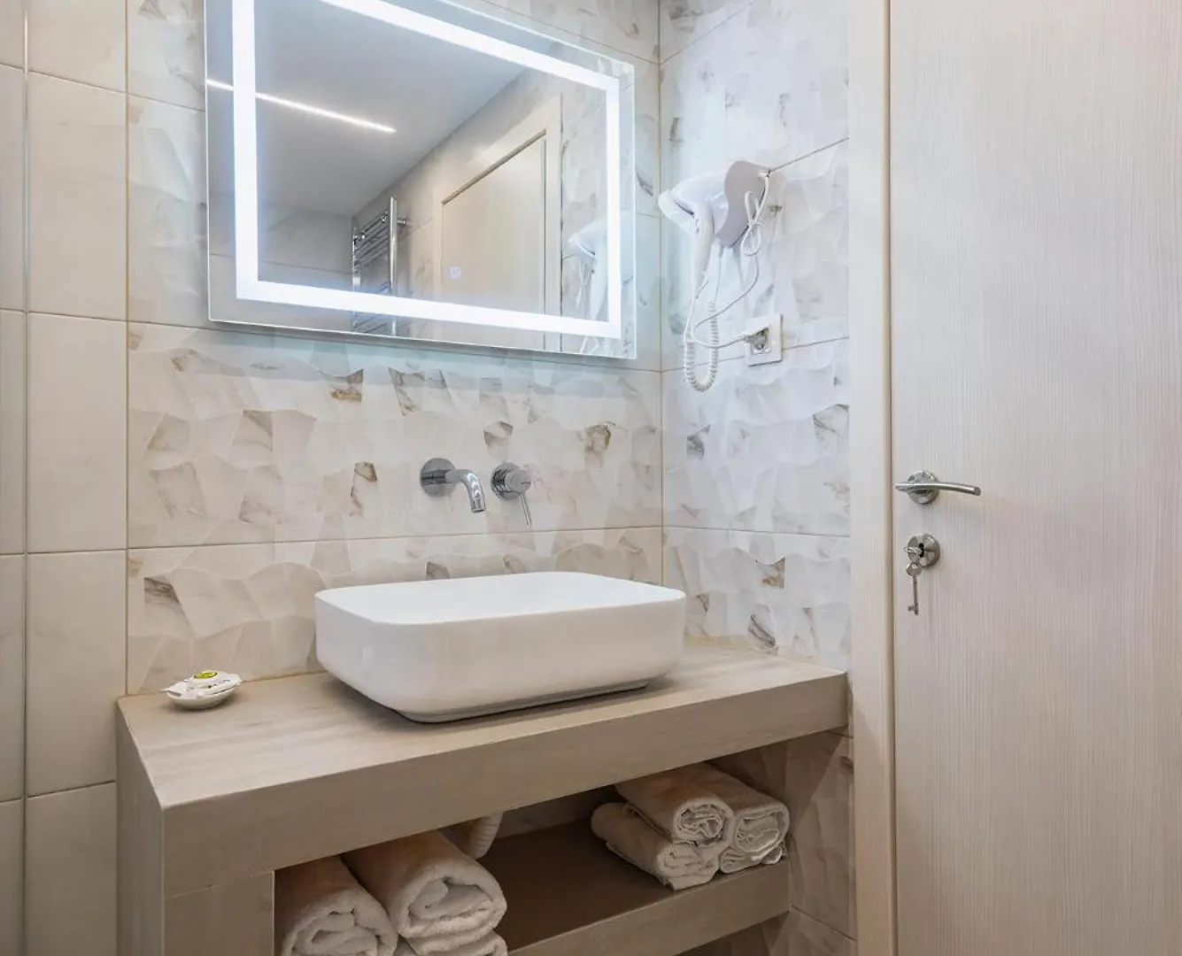 Kallikratia Suites 1 Nea Kallikrateia 0*,  Ελλάδα